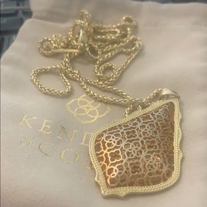 Kendra Scott necklace